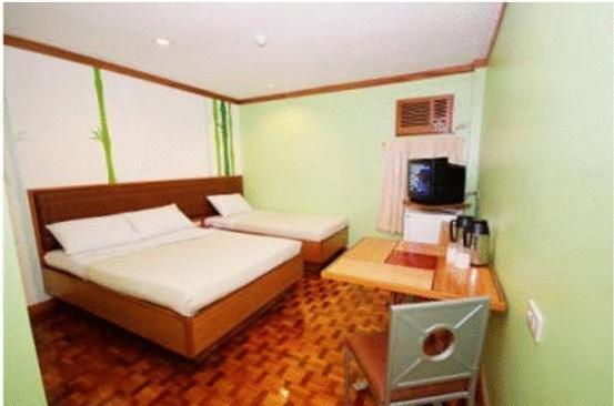 Park Bed And Breakfast Hotel Pasay Bagian luar foto